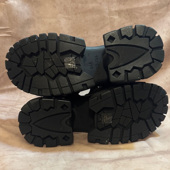 Dolls Kill Sandal Platforms - Picture 4 of 4